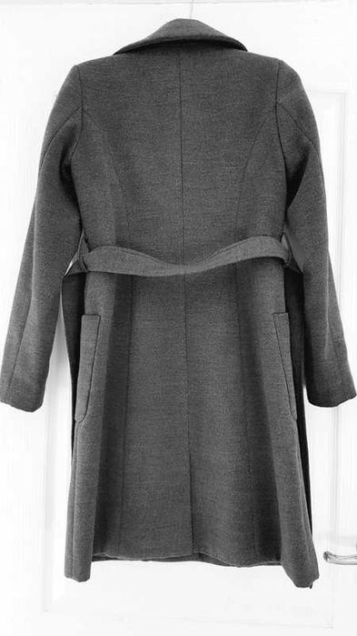 Szary płaszcz Reserved, r.36