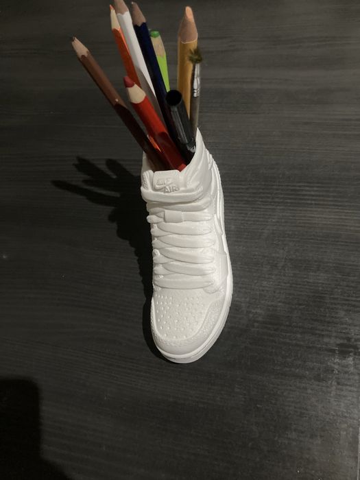 Organizer but jordan 1