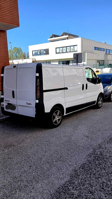 Vendo Renault Trafic 1.9  82 cv. Ano 2005