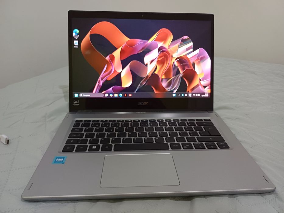 Portátil Acer spin 1