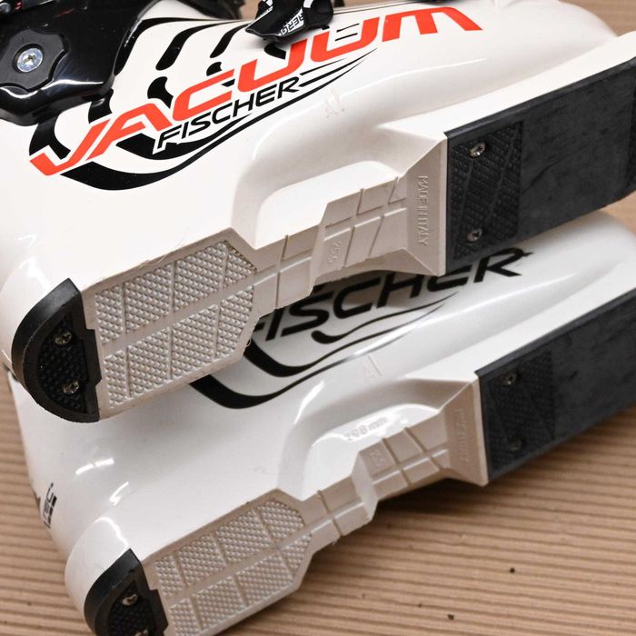 Buty narciarskie Fischer Vacuum 110, 25,5