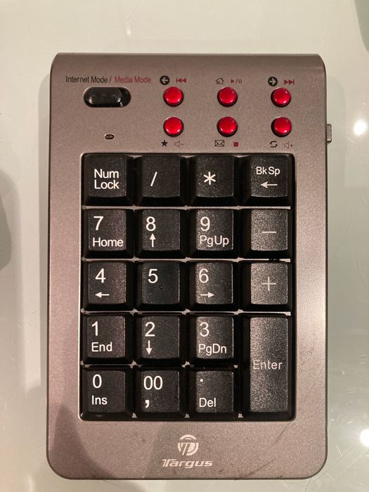 Teclado numerico + rato sem fios Targus