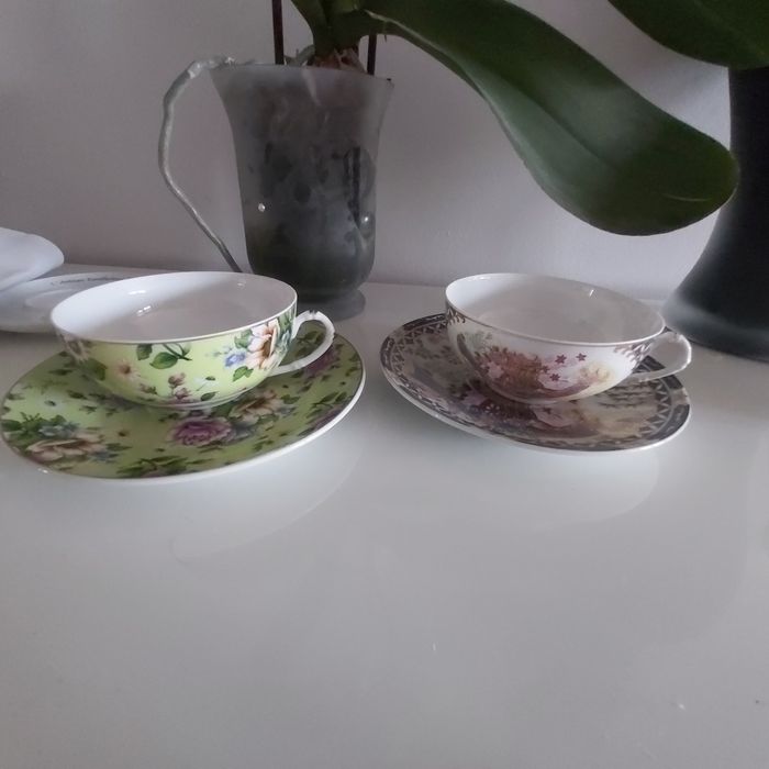 Porcelana 2 szt cieniutka vintage  chińskie filiżanki