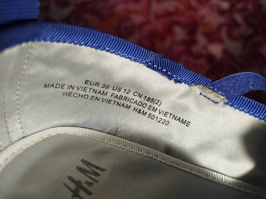 Гарна святкова сукня