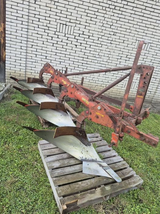 Pług kverneland 4 doinwestowany
