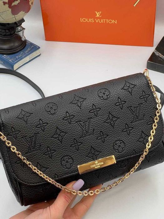 Стильна жіноча сумка Louis Vuitton чорна