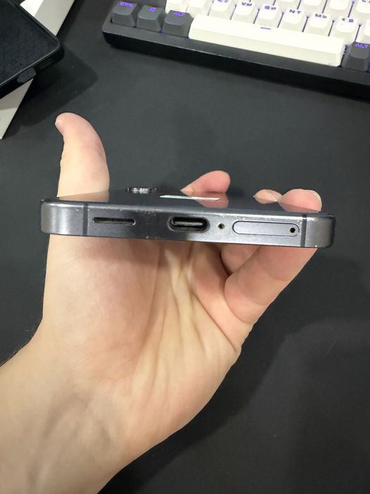 Samsung S24 8/256Gb