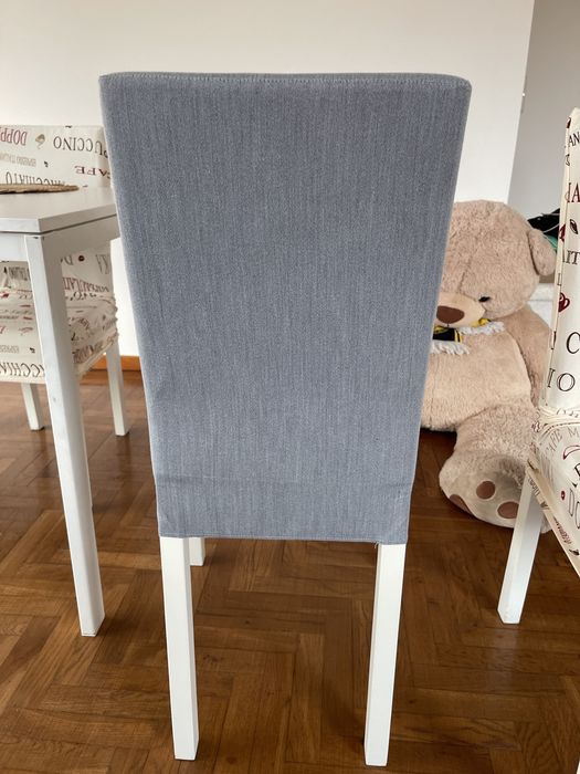 KÄTTIL ( IKEA ) 4 Cadeiras brancas com tecido em cinzento