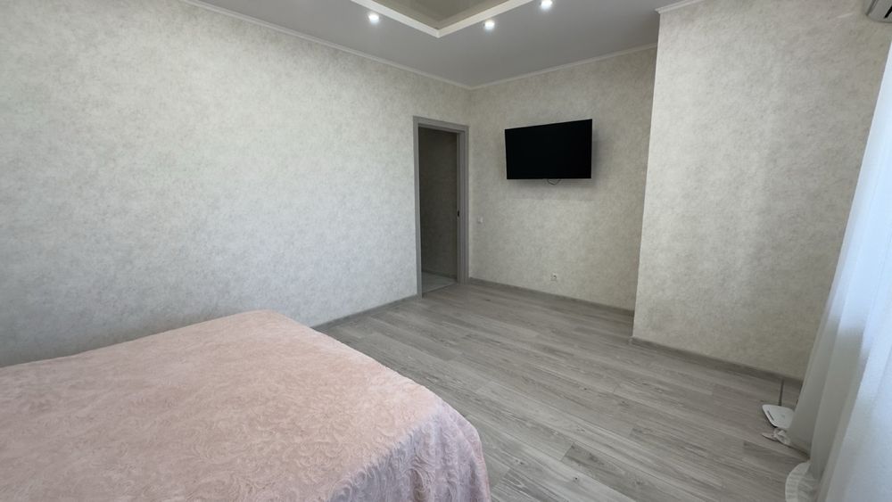 Продам 2-кімн.кв. по вул. І. Сердюка за Розеткою, центр