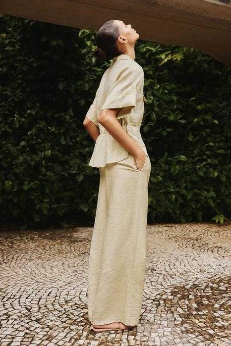 Костюм (штани+кофта) від zara