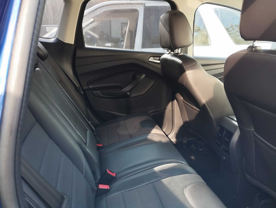 Сидения салон Ford Kuga Escape 2013 потолок