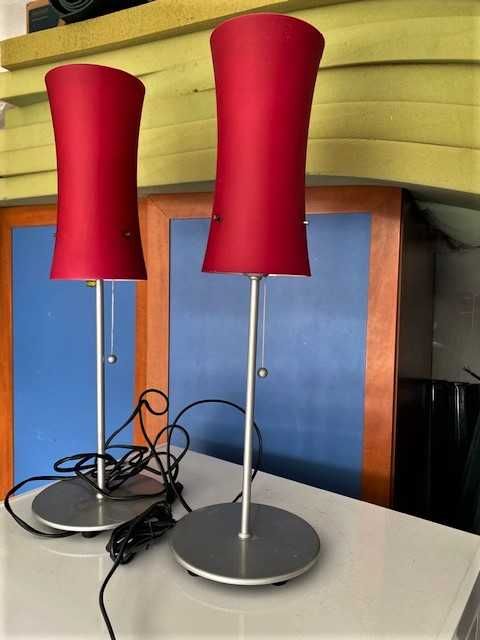 Cadeeiros com pé em aluminio em Vidro