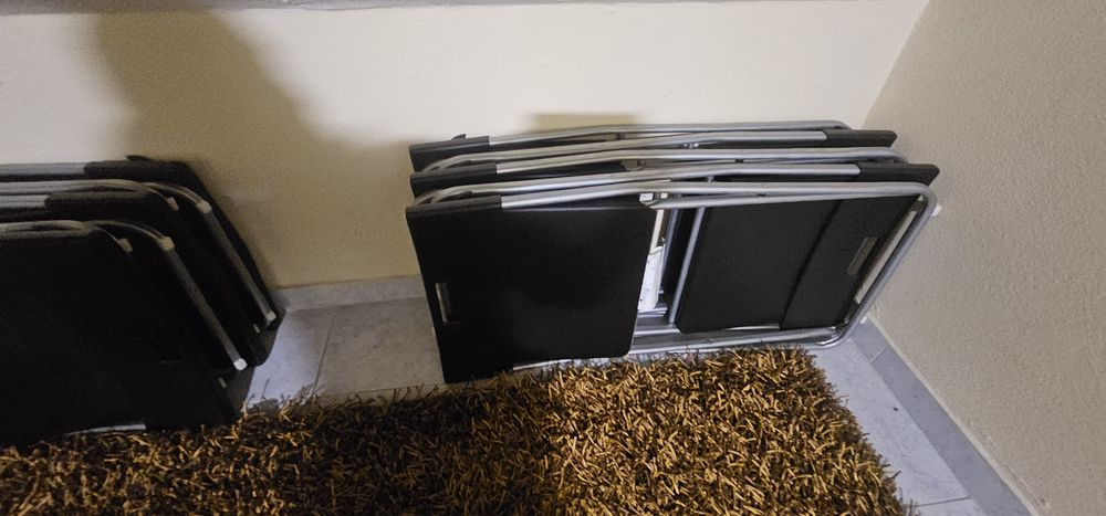 Lote de 10 Cadeiras Dobráveis IKEA (Modelo GUNDE) – Como Novas!