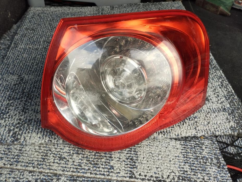 Sprzedam lampę passat B6
