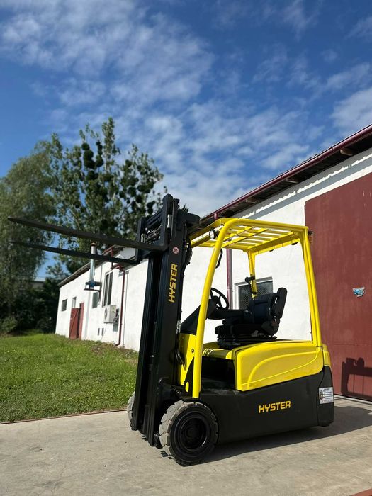 Навантажувач штабелер 1416 Навантажувач HYSTER J2,0XNT  2,0t 4850мм
