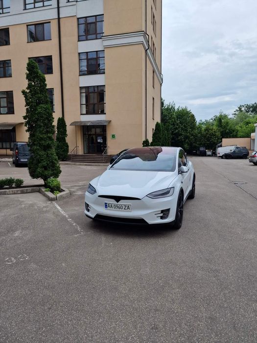 Продам Tesla Model X Perfomance 2018