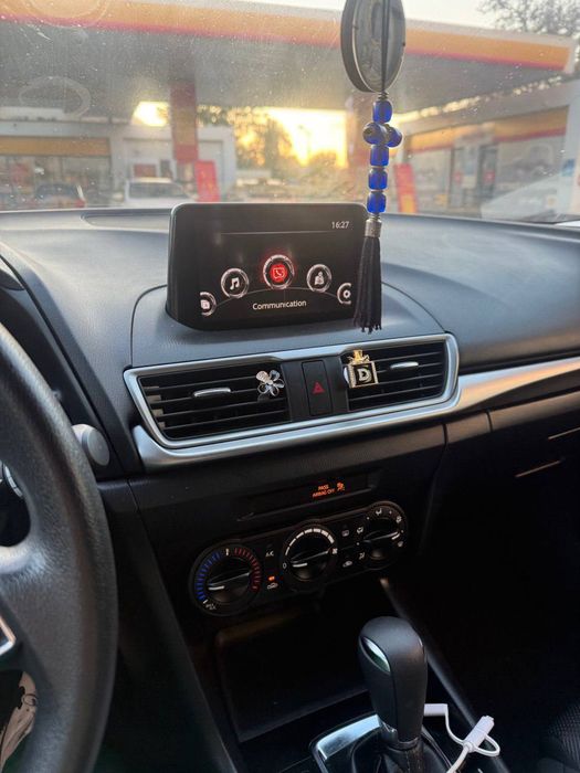 Mazda 3 Sport 2017 року