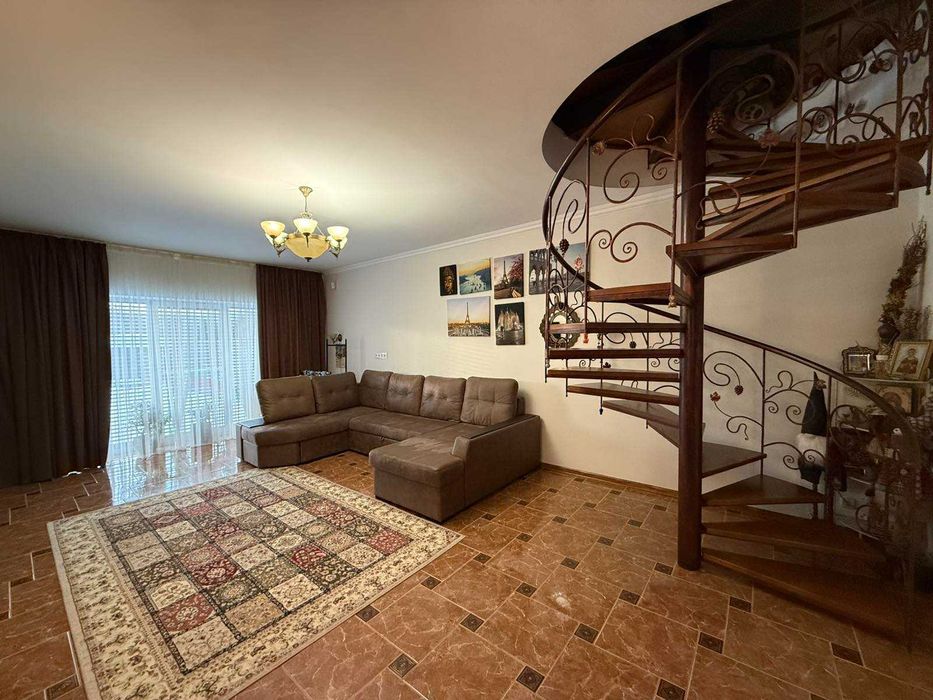 Оренда будинку з генератором. Підгірці Обухівське шоссе, Київська обл.