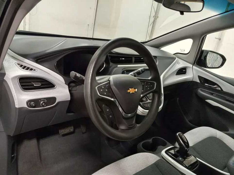2018 Chevrolet Bolt EV FWD 2LT