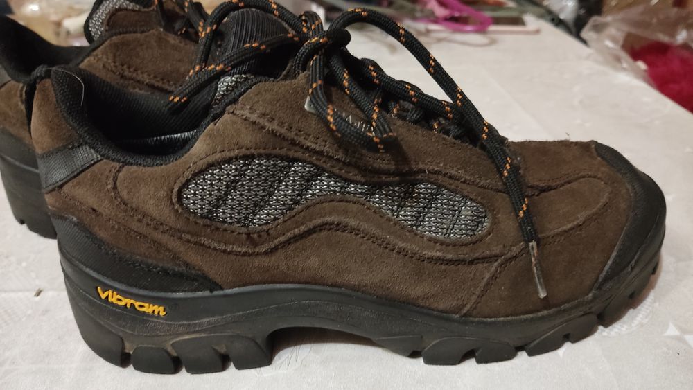 Продам мужские кроссовки Grisport Supra-Tex