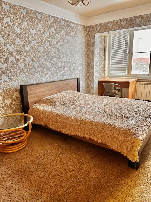 Метро Оболонь однокомнатная квартира,героев Азов 28 от хозяина