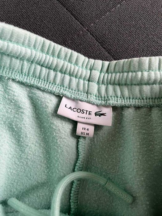 Спортивні штани Lacoste