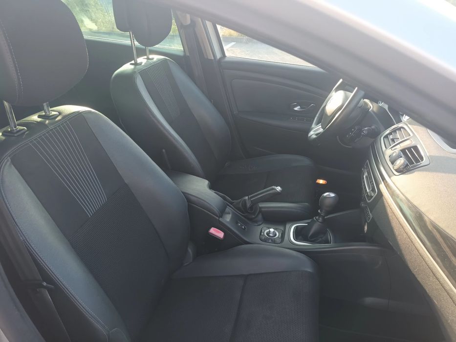 Renault Mégane Break — fotografia 6