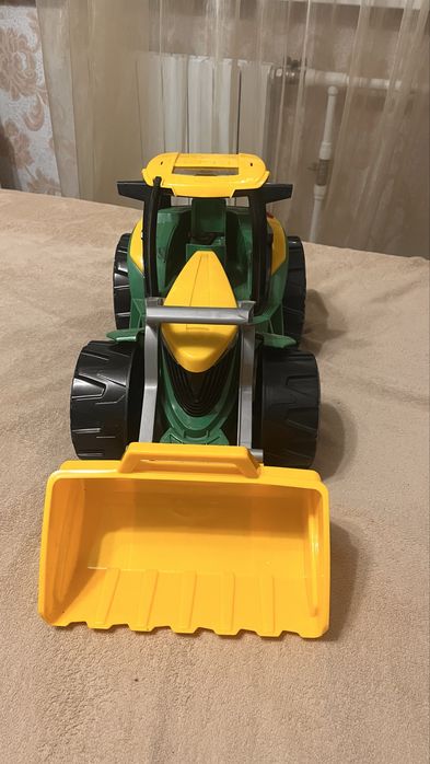 трактор лена, стан ідеальний