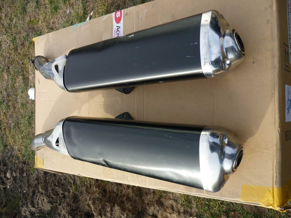 Suzuki hayabusa gsxr 1300 wydech tlumik owiewka szyba