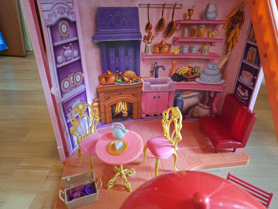 Castelo Barbie Três Mosqueteiras– com todos os acessórios!