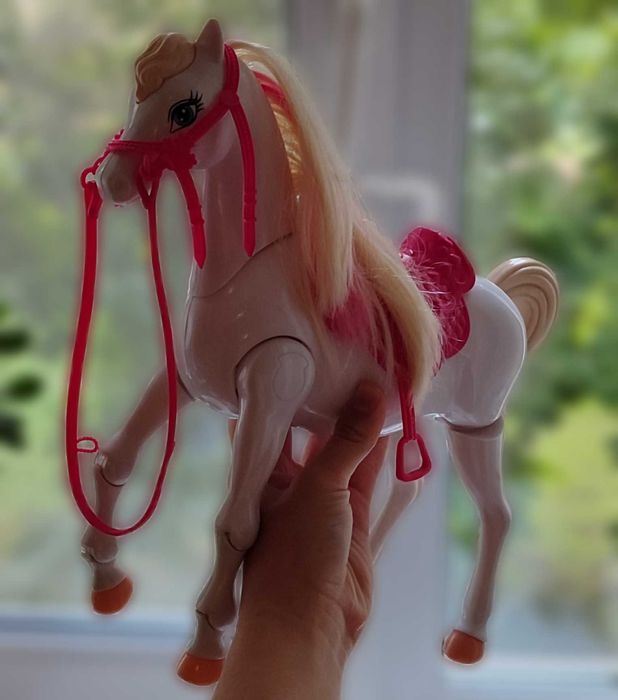 Барби и Танцующая Лошадь