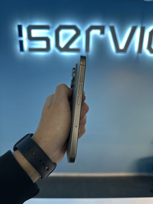 iPhone 16 Pro 256GB BATERIA 99% GWARANCJA 12 miesiecy !!!