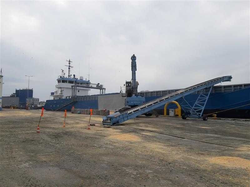 Mobilny przenośnik taśmowy, Taśmociąg 25m, szerokość taśmy 900mm