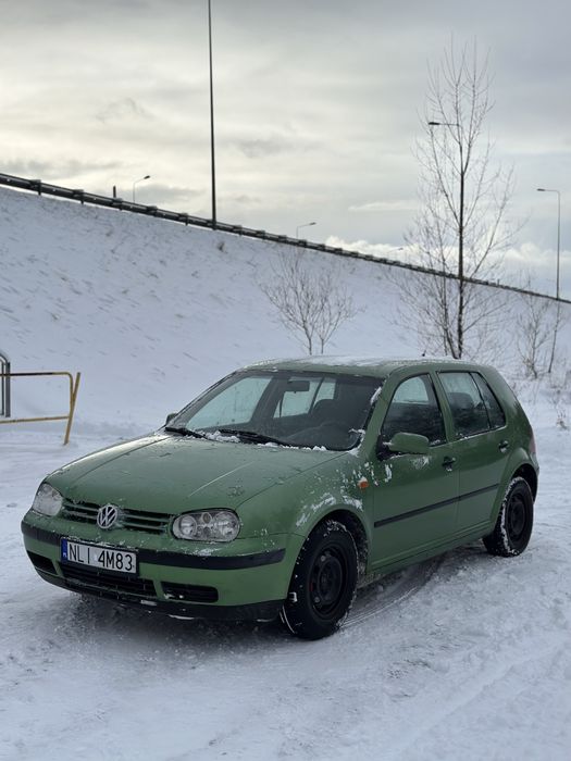 Volkswagen Golf 4 1.6 benzyna