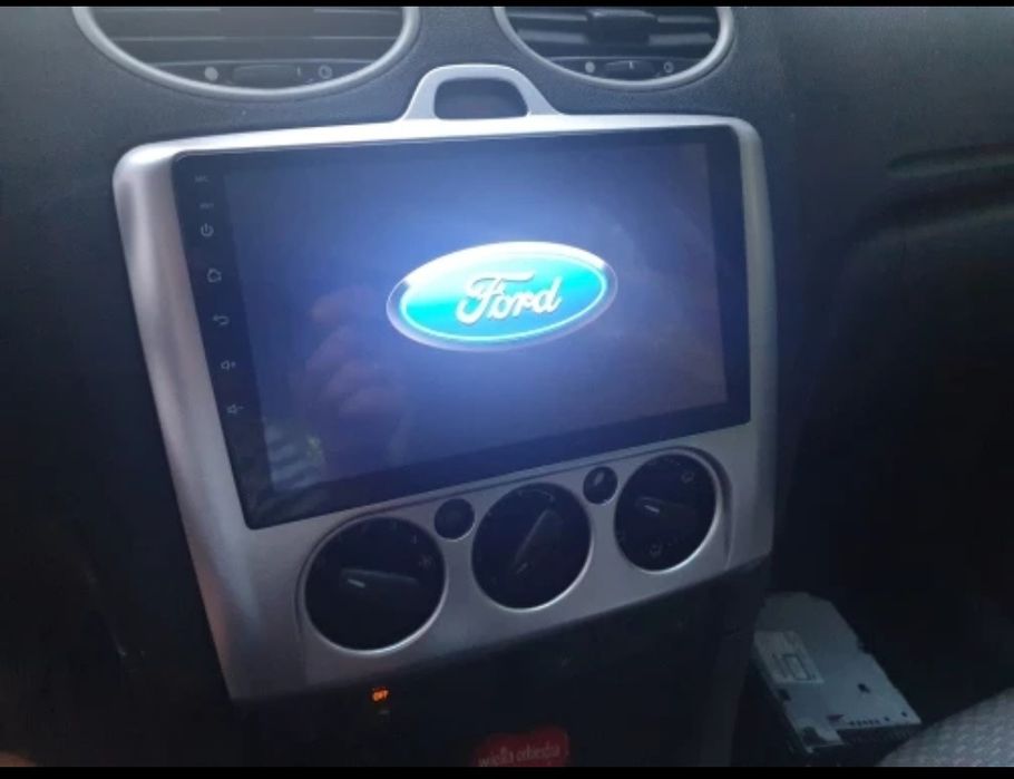 Rádio Android 14 com GPS Ford Focus MK2 AC Manual (Artigo Novo)