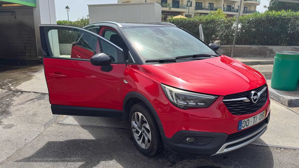 Opel Crossland X 1.2 T Ultimate Aut. | Teto Panorâmico