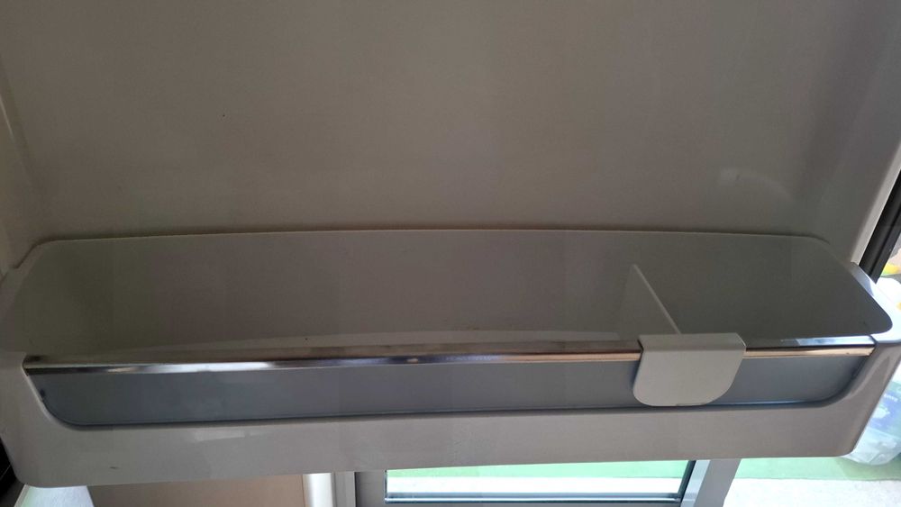 Gavetas e Prateleiras Combinado Bosch