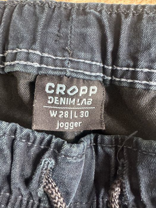 Spodnie cropp W28  L30