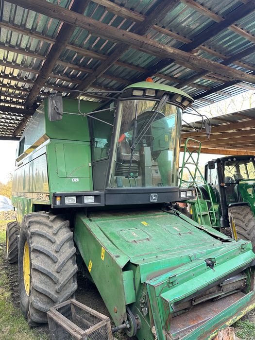 Kombajn John Deere 2064