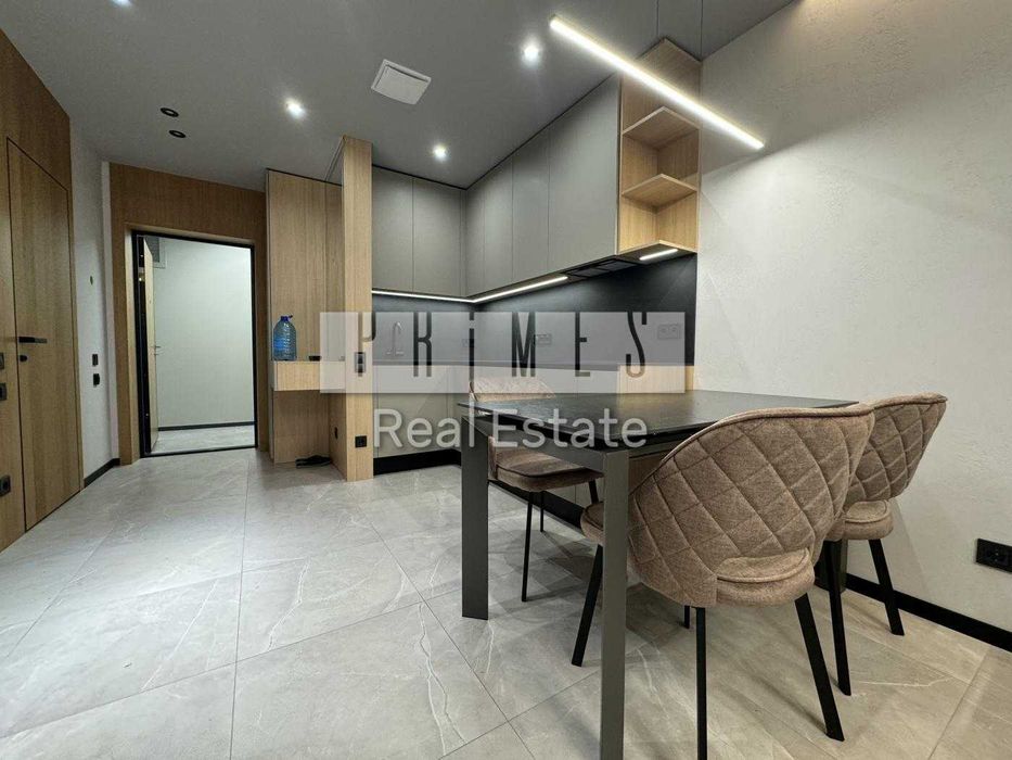 Продаж 2к 45м2 з ремонтом White lines Ужгородський 4/1