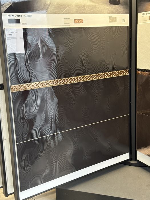 Plytki scienne 40 X 120 CM Night Queen Black Połysk Gosia Baczyńska