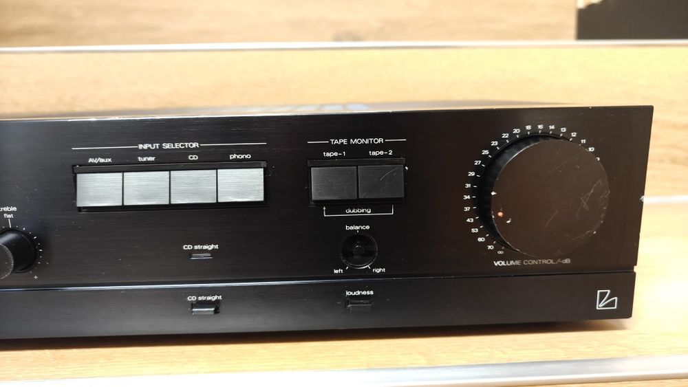 LUXMAN LV-90 wzmacniacz stereo.