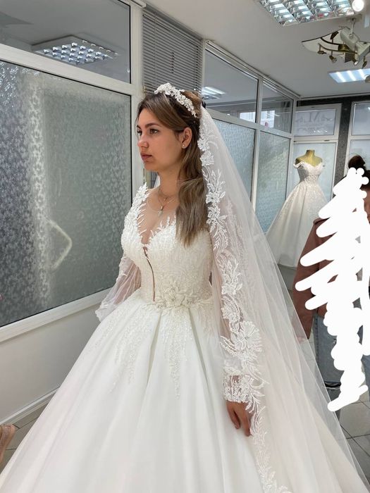 Весільна сукня, нова, дуже дешево