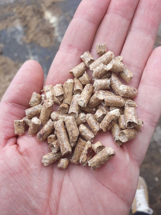 Пелети , пеллеты топлевная гранула , пілети  соснові 15 кг