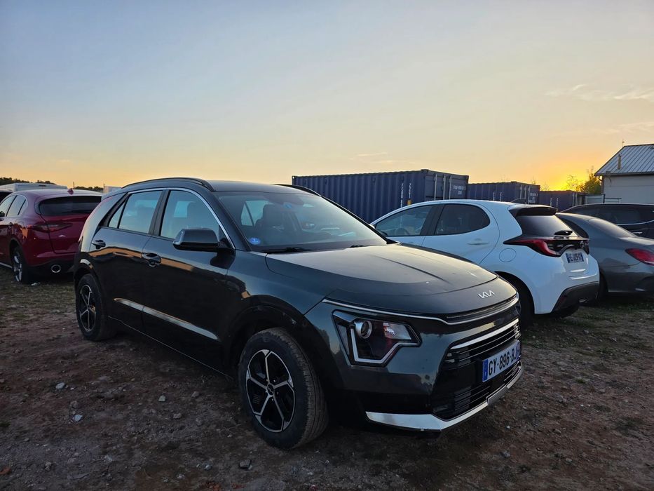 Kia Niro 1.6 Hybryda 141 KM Automat Skora Bogata Opcja