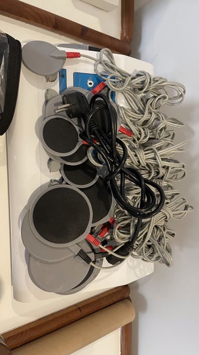 Maquina de electro estimulação