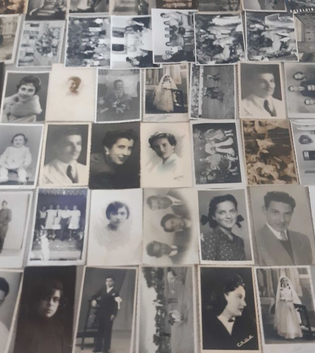 Lote de 97 Postais Antigos, a preto e branco