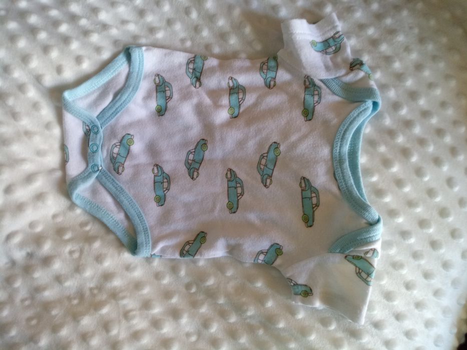 Vendo bodys de bebe 0-3