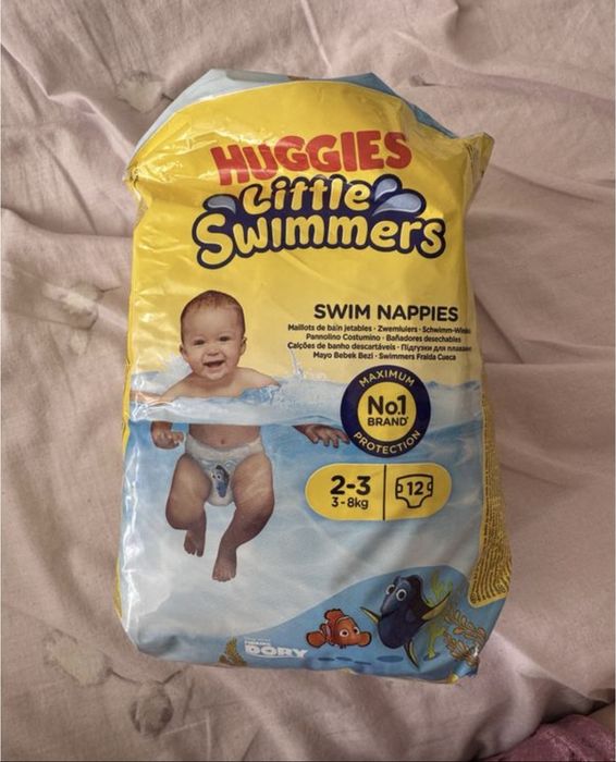 Підгузки для плавання