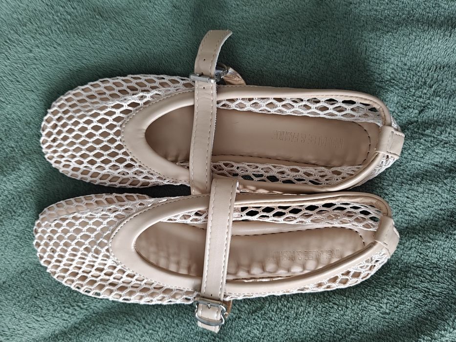 Modne Beżowe Baleriny Siateczkowe Mary